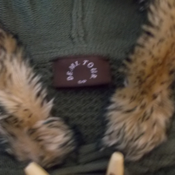 Demi tour cardigan - Picture 2 of 2